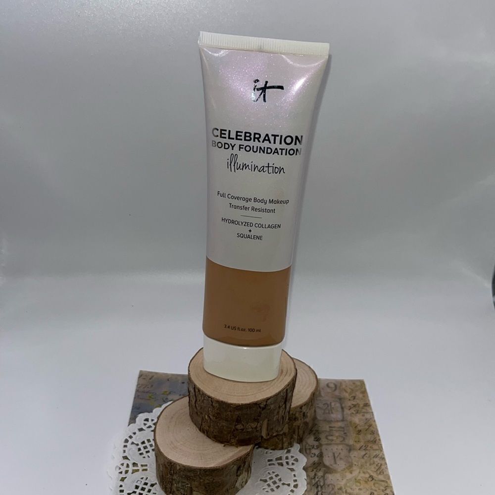 IT Cosmetics Celebration BODY Foundation Illumination Full Coverage Body Makeup